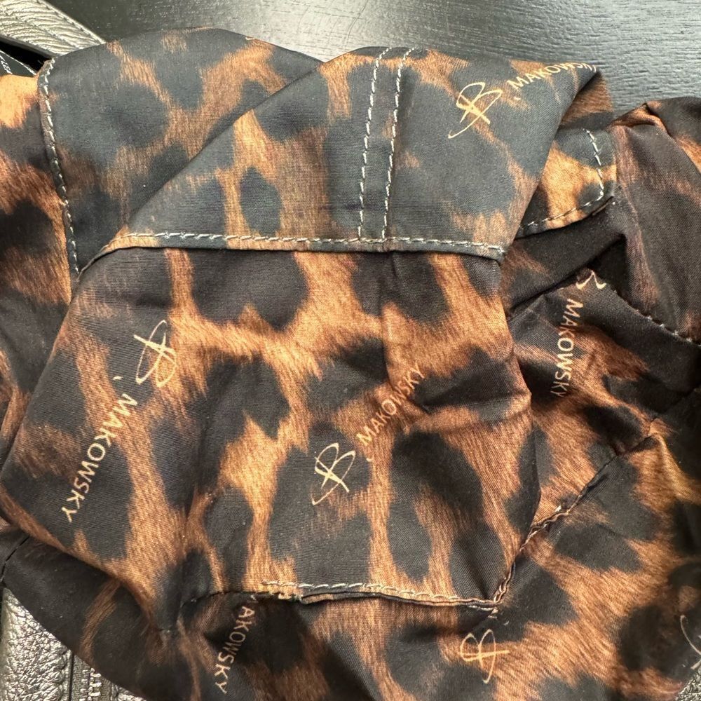 B. Makowsky Leather Pebble Sling Crossbody Convertible Bag - Picture 11 of 12
